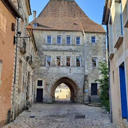 Les Reflets Du Tournesol شقة